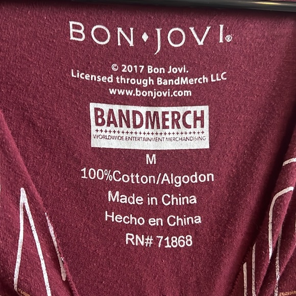Bon Jovi band merch size medium T-shirt with cut out neck - Picture 3 of 6